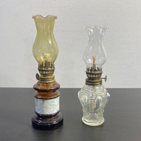 Vintage brown glass decorative jar style oil lamps, ruffle dark honey yellow. - Picture 1 of 10